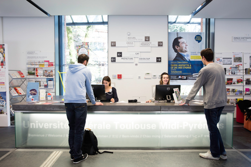 l'accueil-welcome desk - Toulouse - UFTMP - 2018